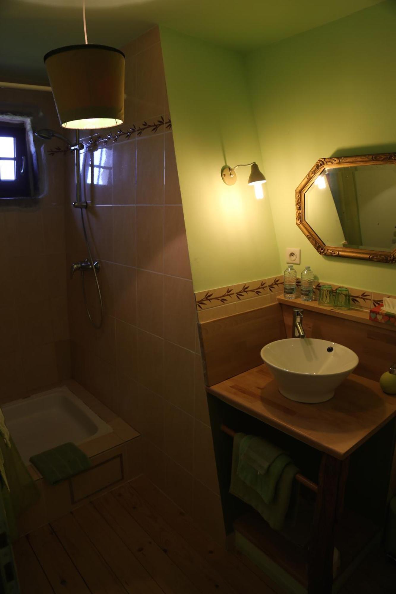 Les Grandes Fontaines Bed & Breakfast La Longine Luaran gambar