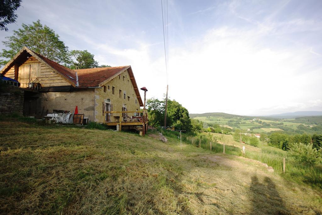 Les Grandes Fontaines Bed & Breakfast La Longine Luaran gambar