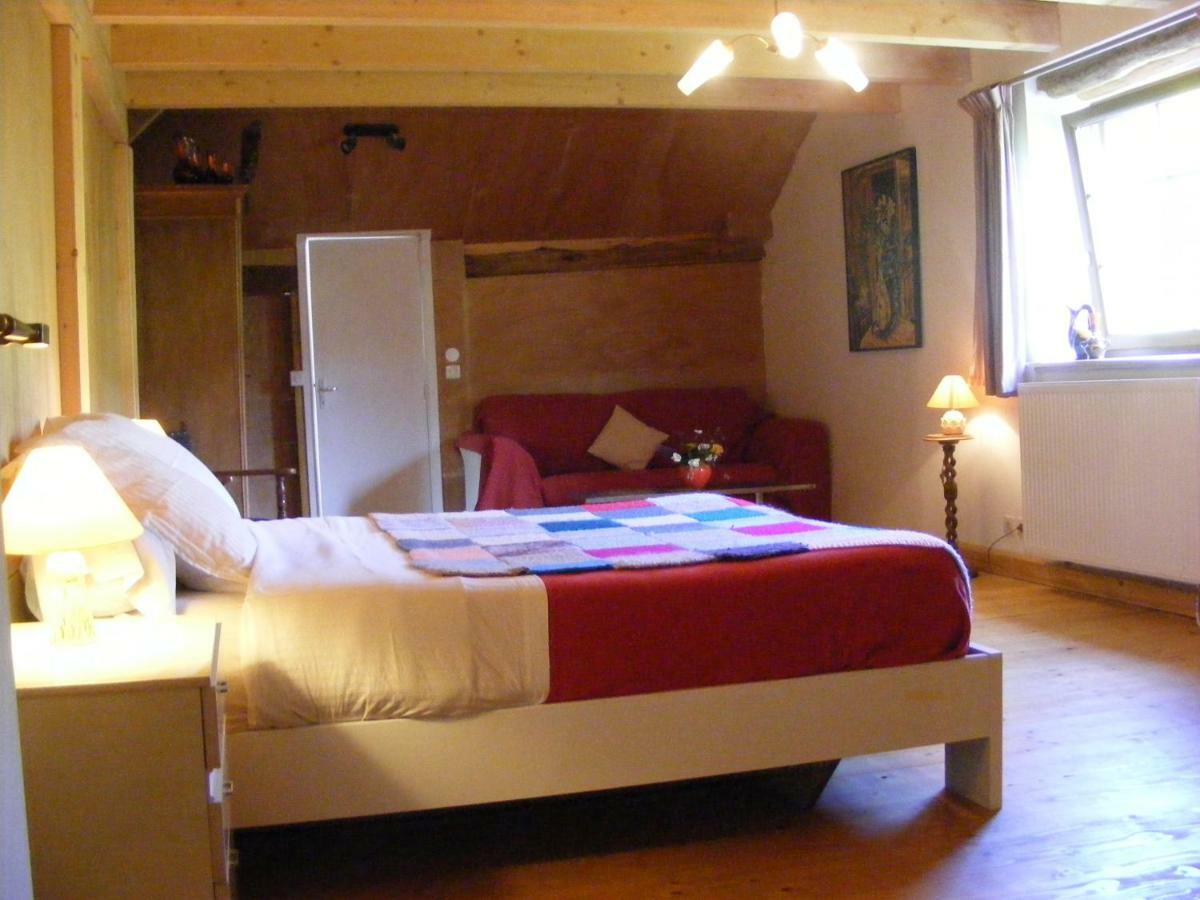 Les Grandes Fontaines Bed & Breakfast La Longine Luaran gambar